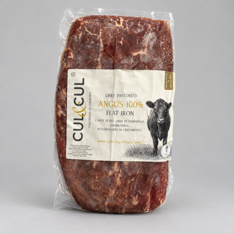 Flat Iron Angus empacado al vacío con etiqueta CUL&CUL.