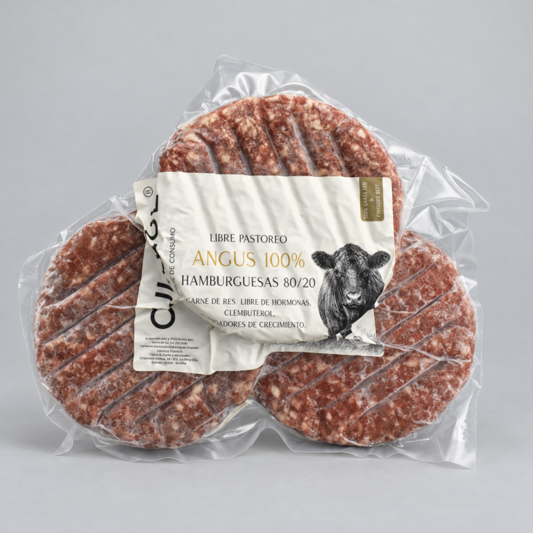 Tres hamburguesas Angus 80/20 empacadas al vacío con etiqueta CUL&CUL.